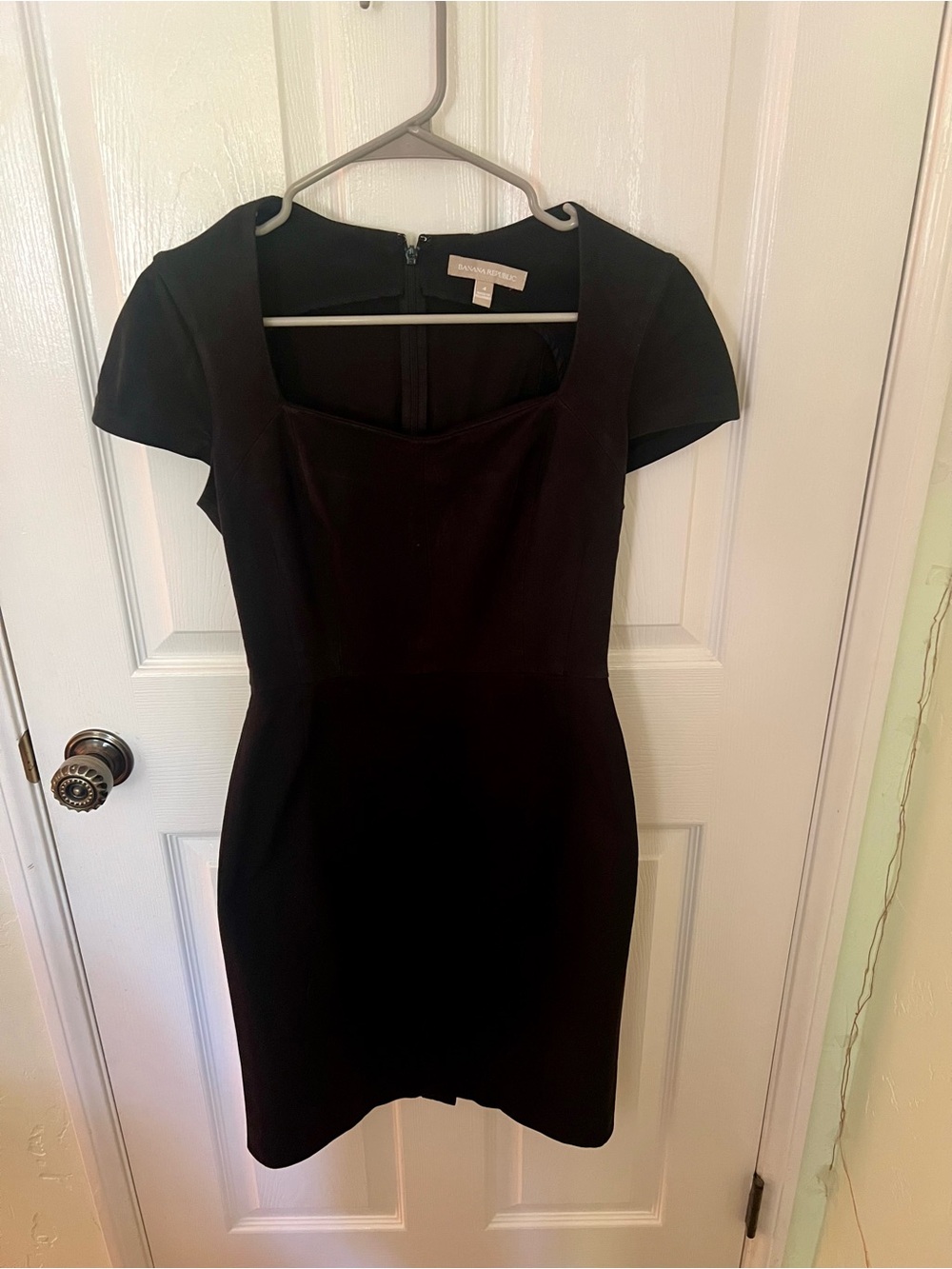 Banana Republic Black Square-Neck Size 4 Dress